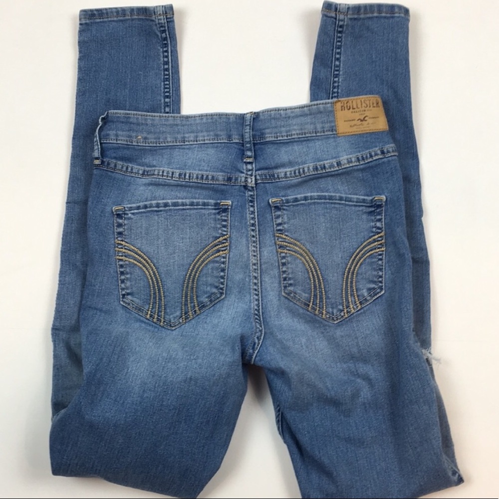 Hollister Super Skinny High Rise Jeans - Picture 5 of 6